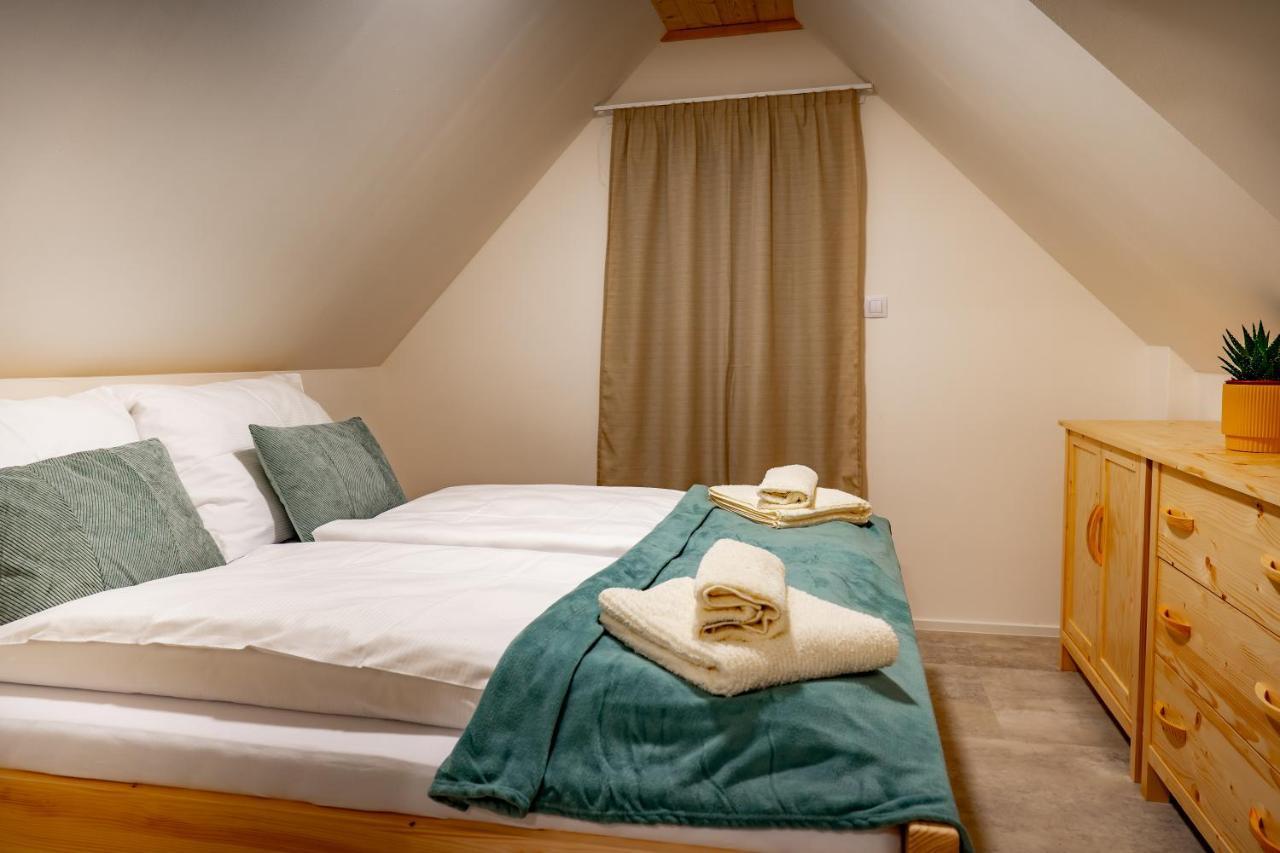 Apartmany None Branná 외부 사진