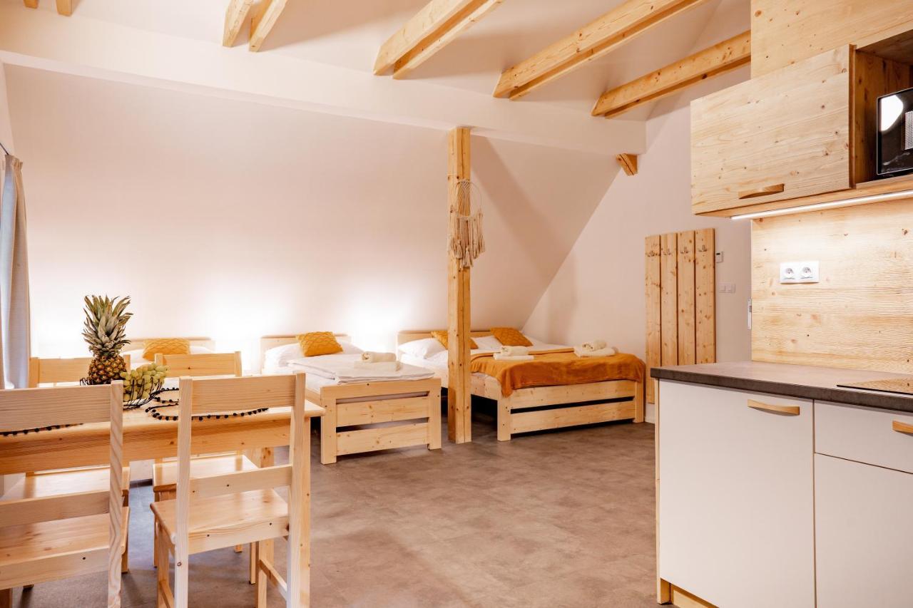 Apartmany None Branná 외부 사진