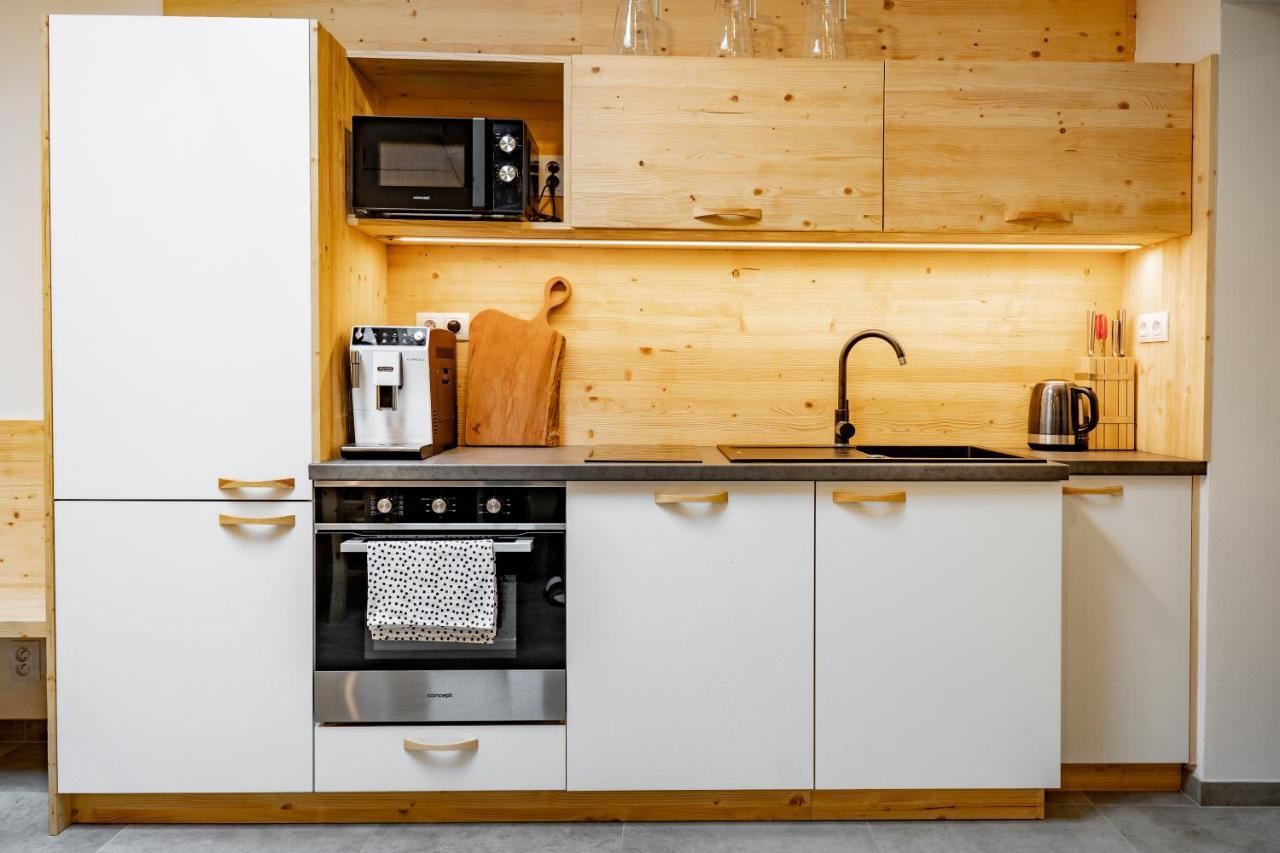 Apartmany None Branná 외부 사진