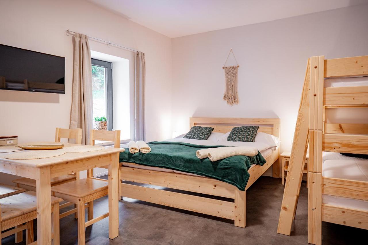 Apartmany None Branná 외부 사진